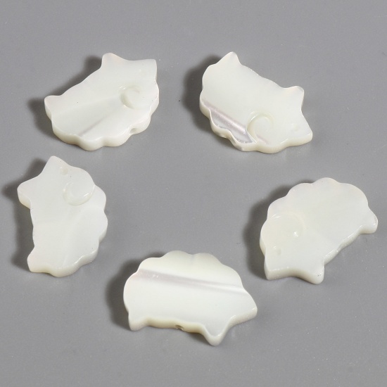 Picture of Natural Shell Loose Beads Sheep Creamy-White About 15mm x 10mm, Hole:Approx 0.8mm, 5 PCs