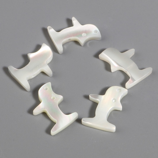 Picture of Natural Shell Loose Beads Penguin Animal Creamy-White About 15mm x 10mm, Hole:Approx 0.8mm, 5 PCs