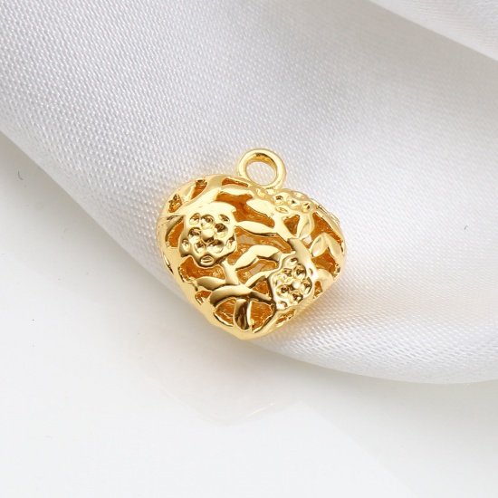 Imagen de Latón día de San Valentín Colgantes Charms Corazón 18K Oro Real Chapado Flor 14mm x 13mm, 5 Unidades