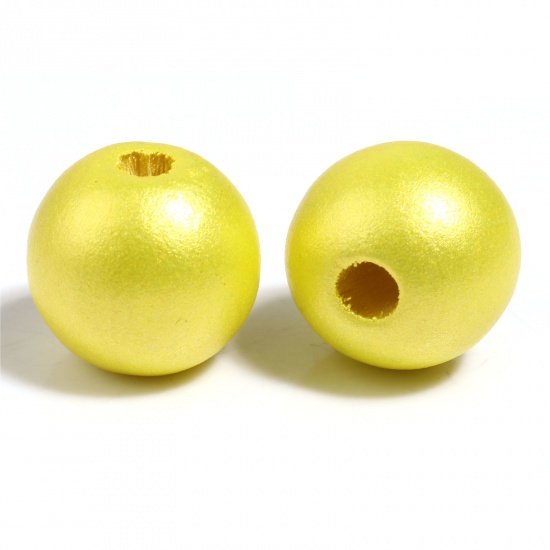 Immagine di Legno di Schima Separatori Perline Tondo Giallo Pittura Circa: 16mm Dia, Foro: Circa 4.4mm-3.9mm, 50 Pz