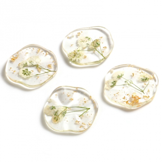 Picture of Resin & Real Dried Flower Pendants Irregular Creamy-White Transparent Foil 32mm x 30mm - 31mm x 29mm, 1 Piece