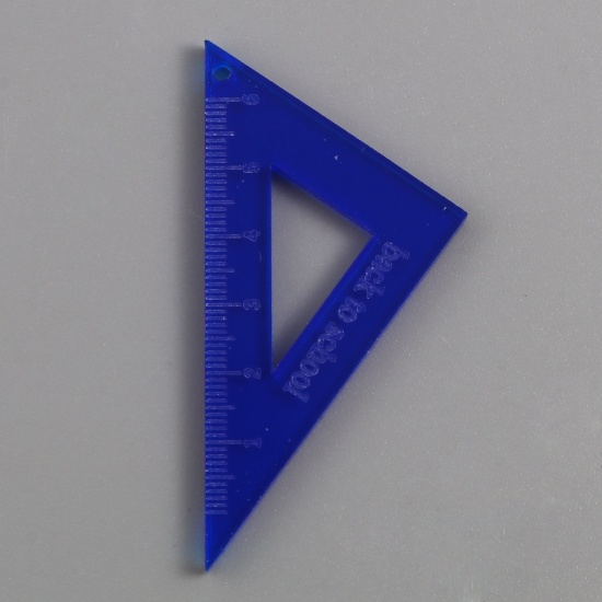 Image de Pendentifs en Acrylique Bijoux d'Ecole Mesure Saphir Triangle 4.2cm x 3.1cm, 5 Pcs