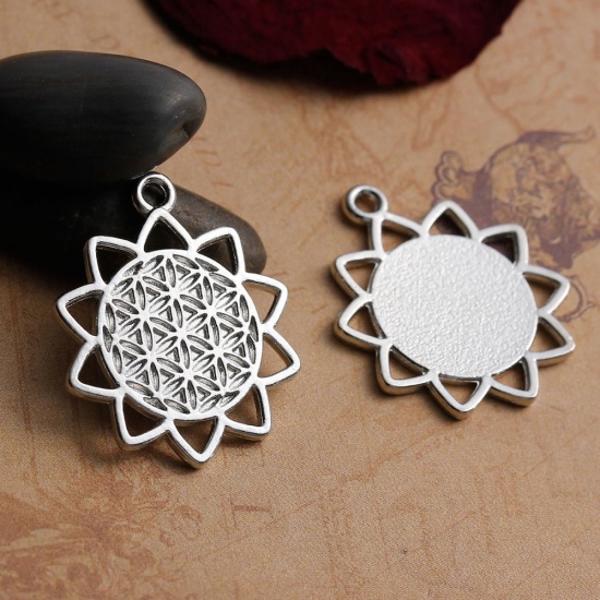 Picture of Zinc Based Alloy Flower Of Life Charms Pendants Gold Plated Hollow Carved 29mm(1 1/8") x 25mm(1"), 5 PCs