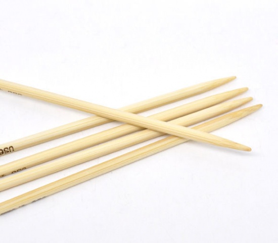 Bild von (US6 4.0mm) Bambus Stricknadel mit Doppelte Öse Naturfarben 20cm lang, 1 Set ( 5 Stück/Set)