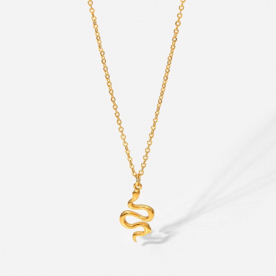 Picture of Eco-friendly Retro Stylish 18K Real Gold Plated 304 Stainless Steel Link Cable Chain Snake Animal Pendant Necklace For Women 39cm(15 3/8") long, 1 Piece