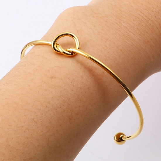 Picture of 316L Stainless Steel Valentine's Day Open Cuff Bangles Bracelets Gold Plated Love Knot 17.5cm(6 7/8") long, 1 Piece