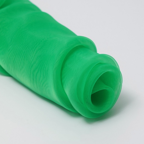 Immagine di Organza Tessuto Verde 150cm x 100cm , 1 M