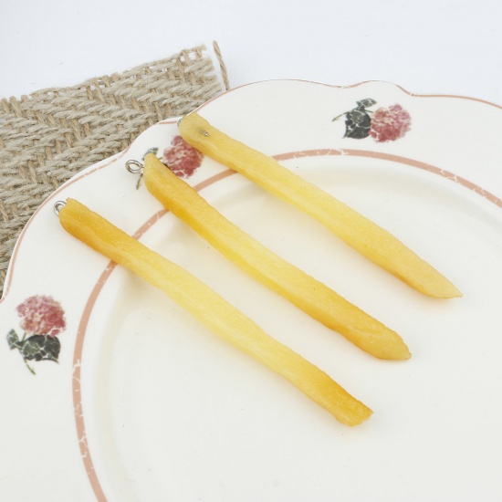 Image de Pendentifs 3D en Résine Frites françaises Imitation nourritures Jaune 10x0.9cm - 9.6x0.6cm, 5 Pcs