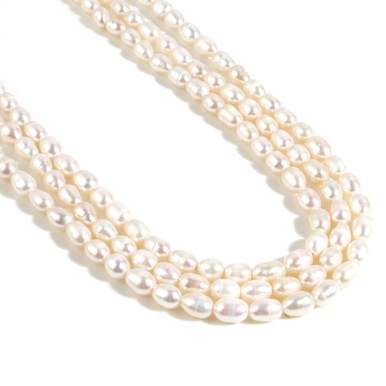 Immagine di Naturale Perle di Acqua Dolce Barocco Perline Ovale Bianco Circa 7mm x 5mm, Foro: Circa 0.6mm, Lunghezza: 34.5cm, 1 Filo (Circa 54 Pz/Treccia)
