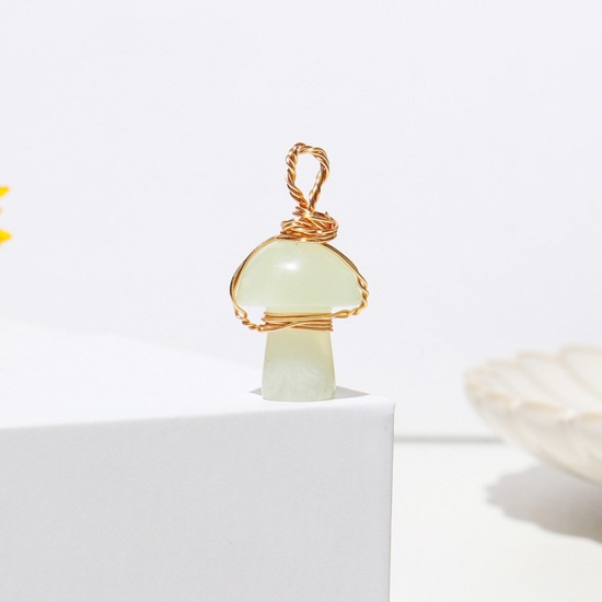 Picture of Citrine ( Natural ) Copper Wire Wrapped Charms Gold Plated Pale Yellow Mushroom 2cm, 1 Piece