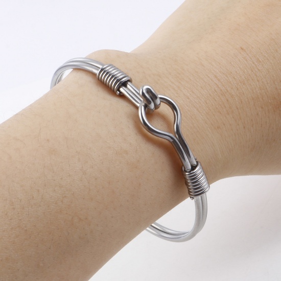 Picture of Stainless Steel Bangles Bracelets Silver Tone 19.5cm(7 5/8") long, 1 Piece