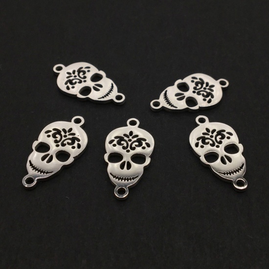 ステンレス鋼 ハロウィン コネクター スカル シルバートーン フィリグリー 透かし 16mm x 12mm、 1 個 の画像
