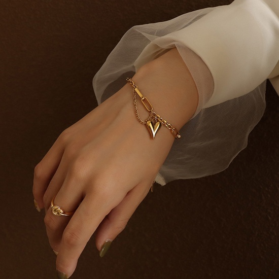 Picture of Titanium Steel Curb Link Chain Bracelets 18K Gold Color Heart 1 Piece
