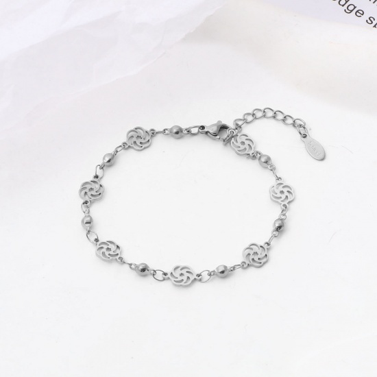 Picture of 304 Stainless Steel Flora Collection Bracelets Silver Tone Flower 17.5cm(6 7/8") long, 1 Piece