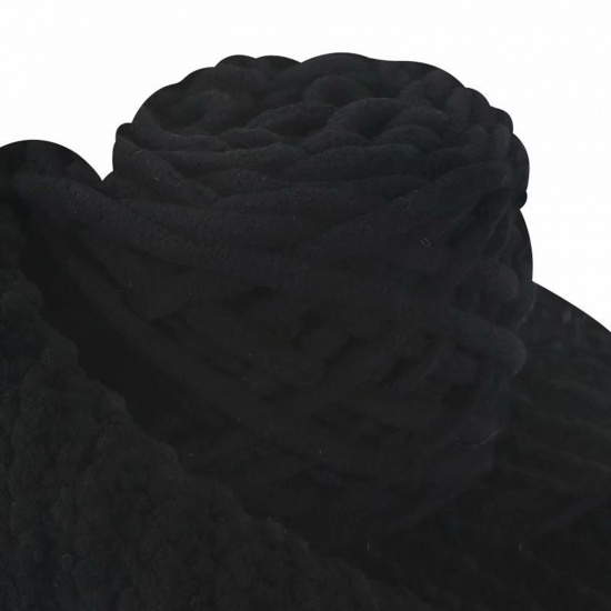 Image de Fil à Tricoter Super Doux en Polyester Noir 1 Rouleau