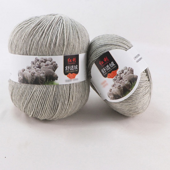 Picture of Wool Blend Super Soft Knitting Yarn French Gray 1 Roll