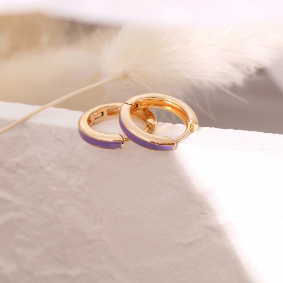 Immagine di 2 Pz Ecologico Elegante Squisito 18K Vero Oro Placcato Viola Chiaro Ottone Smalto Orecchini Circolari Per Donne Regalo 14mm x 13mm, Posta / Filo Dimensione: 0.8mm(20 misura)