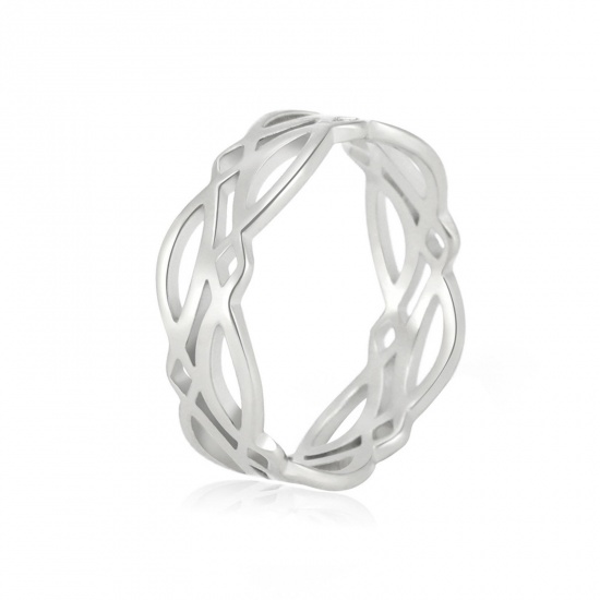 Picture of 304 Stainless Steel Stylish Unadjustable Rings Silver Tone Round Geometric Hollow 18.9mm(US Size 9), 1 Piece