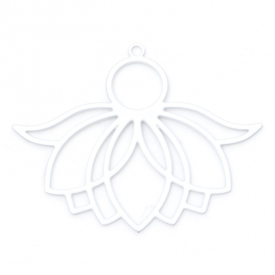 Image de Pendentifs Estampe en Filigrane Religieux en Alliage de Fer Fleur de Lotus Blanc Laqué 3.9cm x 3.1cm, 10 Pcs