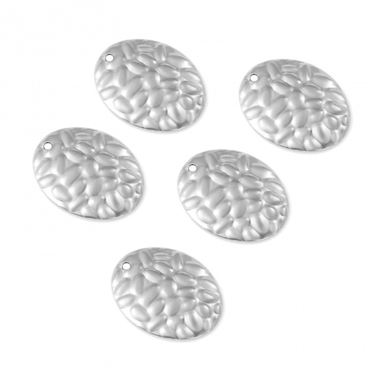 Picture of 304 Stainless Steel Hammered Charms Silver Tone Oval Texture 19.5mm x 15mm, 10 PCs
