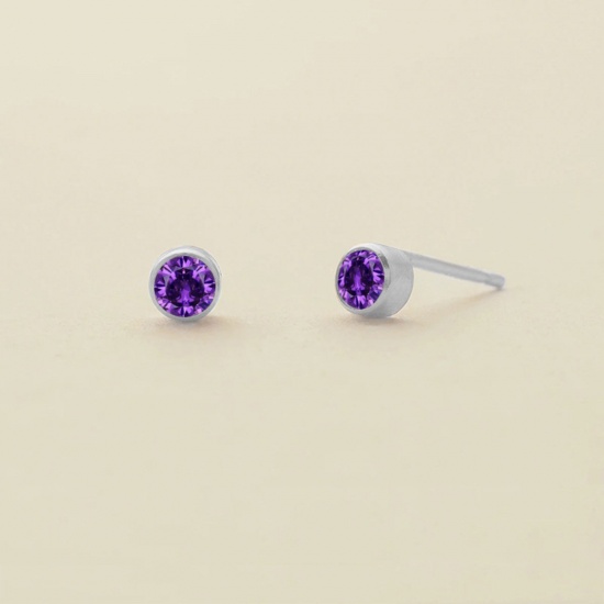 Image de Boucles d'Oreilles Puces en 316 Acier Inoxydable Pierres de Naissance Argent Mat Rond juin à Strass Pourpre 4mm Dia., Epaisseur de Fil: (21 gauge), 1 Paire