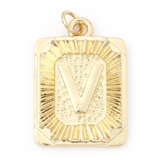 Immagine di Ottone Charms Rettangolo 18K Vero Oro Placcato Lettera Maiuscola Lettere " V " 27mm x 16mm, 1 Pz