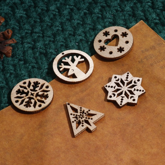 Picture of Wood Embellishments Scrapbooking At Random Mixed Natural Christmas Snowflake Pattern 3cm Dia. - 3x2.7cm, 1 Packet( 50 PCs/Packet)