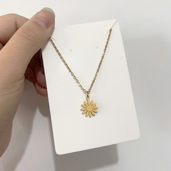 Picture of 304 Stainless Steel Stylish Necklace Gold Plated Daisy Flower Hollow 40cm(15 6/8") long, 1 Piece