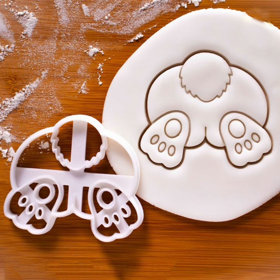 ABS 復活日 イースター 復活祭 抜き型ツール 粘土のクッキーを作る DIY 手作り ハンドメイド 白 ウサギ バニー 兎 8.1cmx 7.4cm、 1 個 の画像