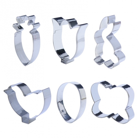 Picture of 403 Stainless Steel Easter Day Cutting Dies Tools For Cookie Clay DIY Making Silver Tone Radish Rabbit 1 Set ( 6 PCs/Set)