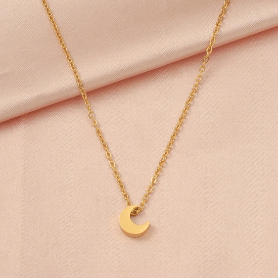 Picture of Eco-friendly 304 Stainless Steel Galaxy Link Cable Chain Necklace 18K Gold Plated Half Moon 45cm(17 6/8") long, 1 Piece
