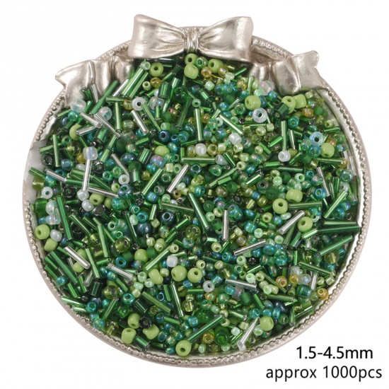 ガラス シードビーズ 丸ビーズ 緑 不透明 30 グラム の画像