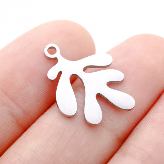 Picture of 304 Stainless Steel Flora Collection Charms Silver Tone Leaf Hollow 15mm x 20mm, 3 PCs