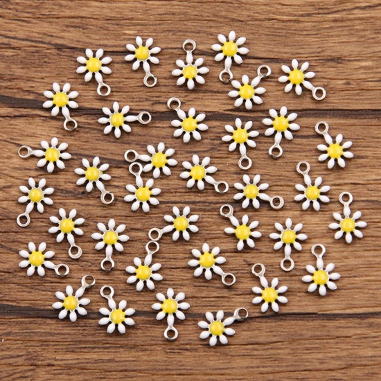 Picture of 304 Stainless Steel Flora Collection Charms Silver Tone White Daisy Flower Enamel 10mm x 7mm, 10 PCs