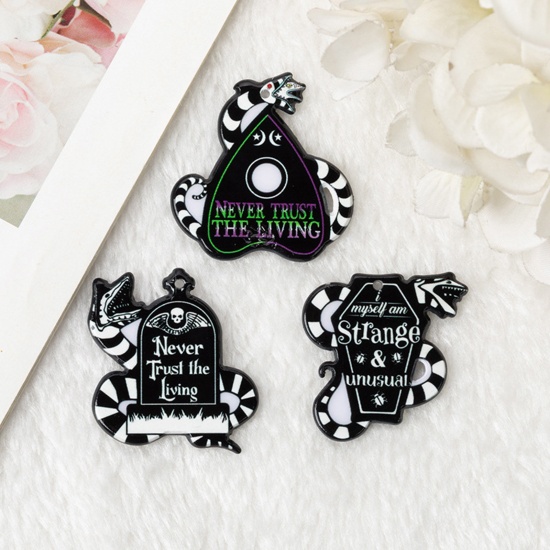 Picture of Acrylic Halloween Pendants Snake Animal At Random Black & White Double Sided 5 PCs