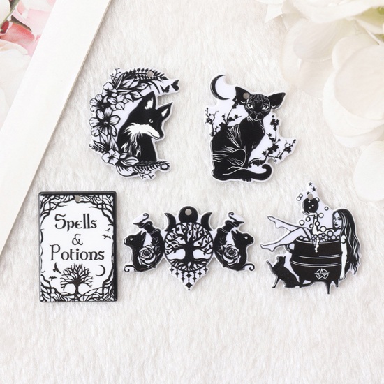 Picture of Acrylic Pendants At Random Black & White Double Sided 5 PCs