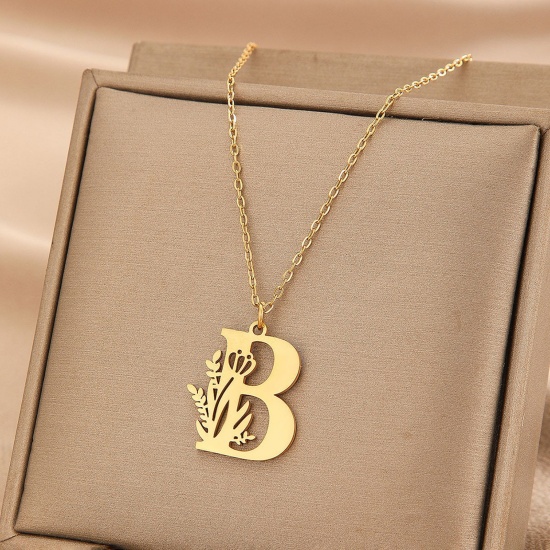 Picture of 304 Stainless Steel Link Cable Chain Necklace Gold Plated Flower Grass Message " B " 45cm(17 6/8") long, 1 Piece