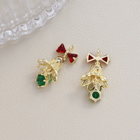 Imagen de Latón Navidad Colgantes Charms Chapado en Oro de 14K Campana 3D Rojo & Verde Circón Artificial 25mm x 12mm, 2 Unidades