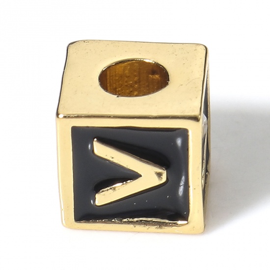 Image de Perles pour DIY Fabrication de Bijoux Simple en Laiton Plaqué Or Véritable 18K Noir Cube Alphabet Initial/ Lettre Majuscule Émail Mots" V " Env. 6mm x 6mm, Trou: Env. 2.5mm, 1 Pièce
