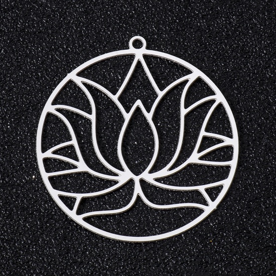 Image de 5 Pcs Pendentifs en 304 Acier Inoxydable Estampe en Filigrane Rond Argent Mat Fleur de Lotus Creux 33mm x 31mm