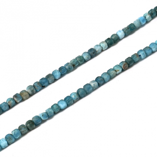 Immagine di 1 Filo (Circa 130 Pz/Treccia) (Grado A) Apatite ( Naturale ) Perline per la Creazione di Gioielli con Ciondoli Fai-da-te Lago Blu Cubo Sezione 3mm x 3mm, 39cm Lunghezza