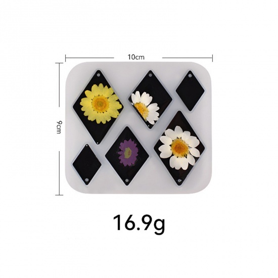 Immagine di 1 Pz Silicone Stampo in Resina per la Decorazione Domestica Fai-Da-Te Rombo Bianco 10cm x 9cm
