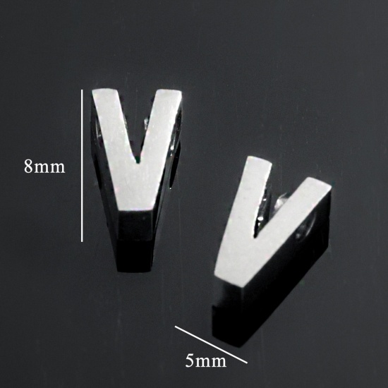 5 個 304ステンレス鋼 チャーム レター シルバートーン 文字「 V」 8mm x 5mm の画像