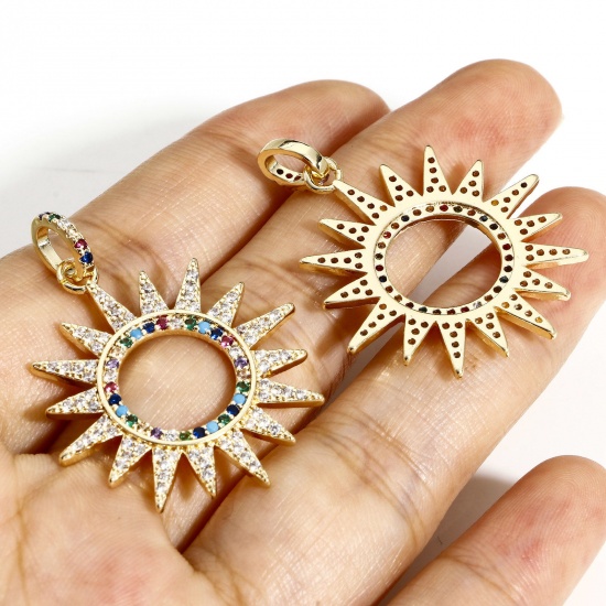 Image de 1 Pièce Pendentifs Galaxie en Laiton Soleil Plaqué Or Véritable 18K Micro Pave à Zircone Cubique Multicolore 3.7cm x 2.8cm