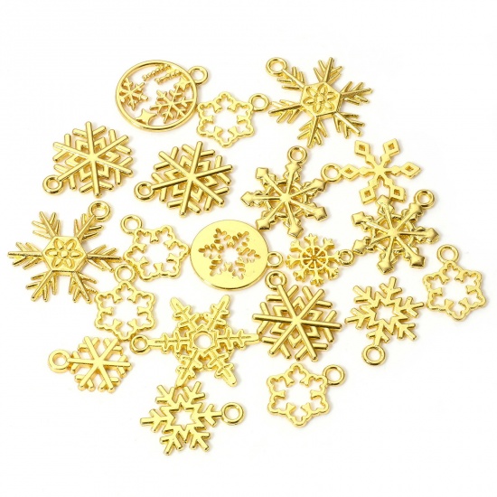 Picture of 20 PCs Zinc Based Alloy Christmas Charms Gold Plated At Random Mixed Snowflake