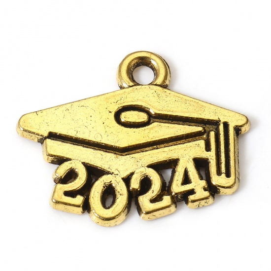 Immagine di 50 Pz Lega di Zinco Istituto Gioielli Charms Oro Antico Addio al celibato PAC Lettere " 2024 " 18mm x 15mm