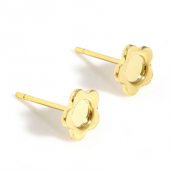 Picture of 10 PCs 304 Stainless Steel Ear Post Stud Earring For DIY Jewelry Making Accessories Flower 18K Gold Plated Cabochon Settings (Fits 4mm Dia.) 8mm x 7mm, Post/ Wire Size: (20 gauge)
