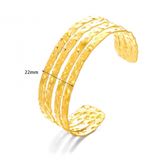 Picture of 1 Piece Eco-friendly Vacuum Plating 304 Stainless Steel Open Cuff Bangles Bracelets 18K Gold Color Texture Textured 5.8cm Dia.