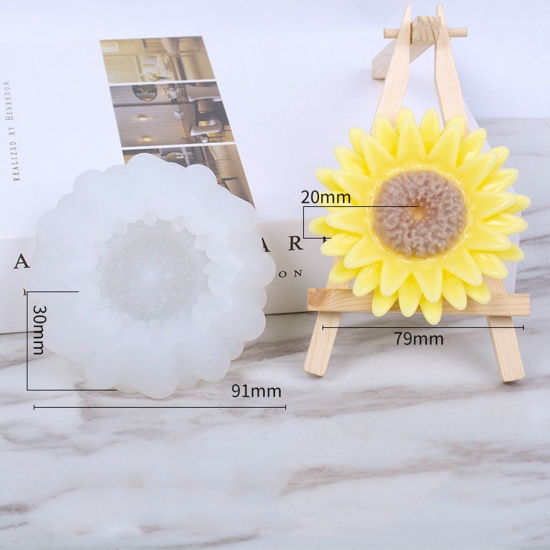 1 個 シリコーン 樹脂モールド シリコン型 キャンドル・ソープ DIY ハンドメイド 手作り 菊 3D 白 9.1cm x 3cm の画像