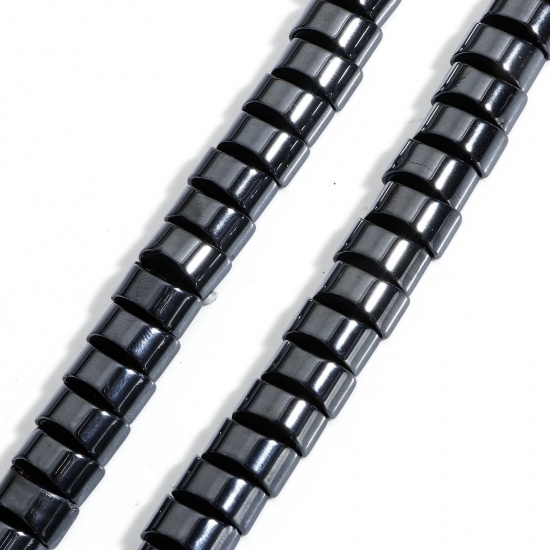 Image de 1 Enfilade (Env. 60 Pcs/Enfilade) (Classement A) 2 Trous Perles pour DIY Fabrication de Bijoux de Pendentife en Hématite （ Naturel ） Demi-Rond Noir 12mm x 7mm, Trou: env. 1.4mm, 40cm long